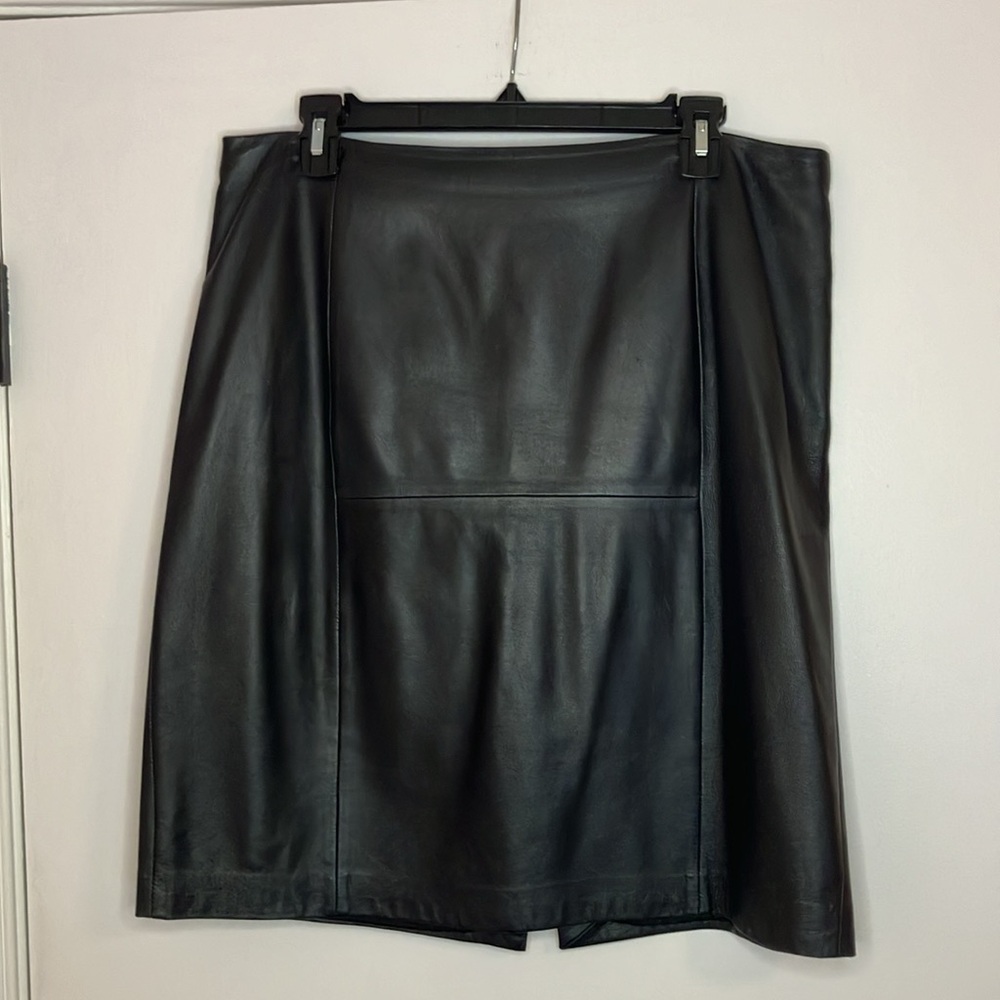 Halogen leather pencil skirt